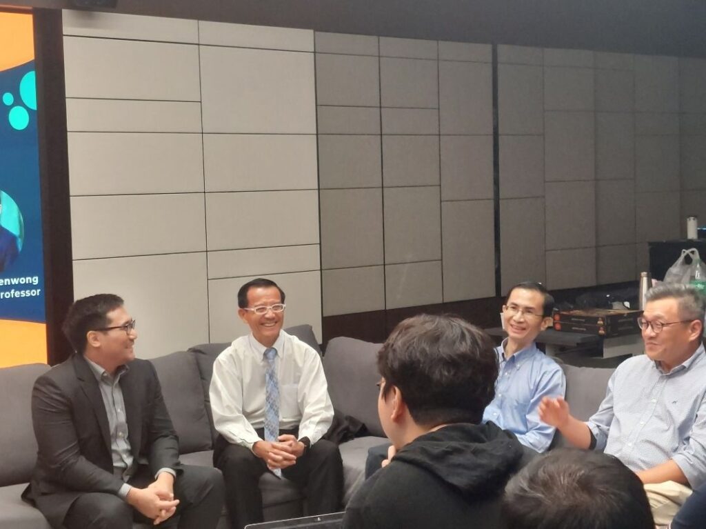 NUS FinTech Lab -On the trail of SFF 2023 Innovation Lab Crawl – NUS ...